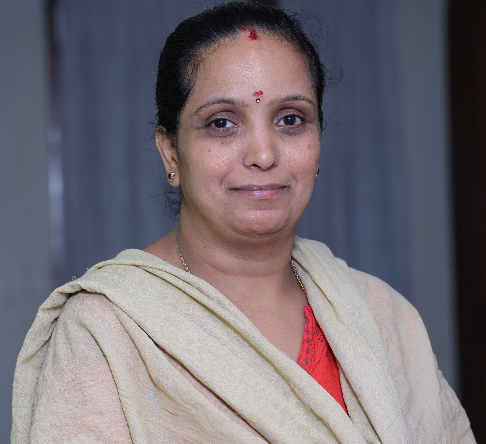 Smt  Roopa H R